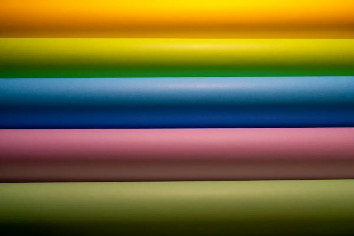 Melhores papéis coloridos: Top 10 ótimas opções